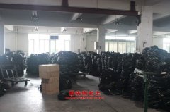 黃海DD5042XYZDM郵政車用的康明斯ISF2.8s4148V發(fā)動機的保養(yǎng)及配件