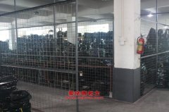 恒康HHK5140XXH救險車用的康明斯ISDe180 40發(fā)動機的大修及配件