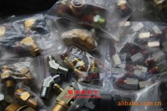 萬事達(dá)CSQ5245XXYZZ廂式運(yùn)輸車用的中國重汽WD615.68A發(fā)動機(jī)的配件及修理