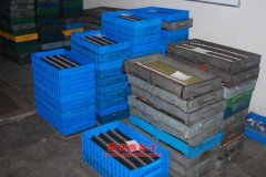 豪曼ZZ2070越野載貨車用的康明斯ISDe180 30發(fā)動機(jī)的配件及保養(yǎng)