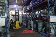 金旅XML6492E3R輕型客車用的綿陽新晨4RB1發動機的配件及大修