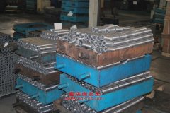 榮昊SWG5310CLXY倉(cāng)柵式運(yùn)輸車(chē)用的一汽CA6DE2-24發(fā)動(dòng)機(jī)的配件及修理