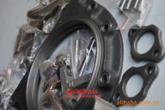 東風DFL5160XXBAX8蓬式運輸車用的康明斯ISDe230 30發動機的配件及維修