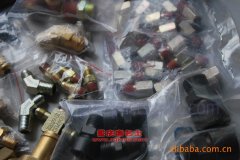 銀盾JYC5313GFL粉粒物料運(yùn)輸車用的濰柴WP10.270發(fā)動(dòng)機(jī)的配件及維修