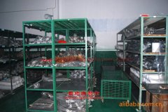 東風EQ1140GL天然氣載貨汽車用的東風汽車EQD180N-20發動機的大修及配件