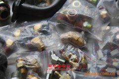 安源PK6890A豪華旅游客車(chē)用的玉柴YC6A240-20發(fā)動(dòng)機(jī)的保養(yǎng)及配件