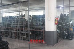 斯伏爾FHY5160ZLJDF4自卸式垃圾車用的康明斯ISDe210 40發(fā)動(dòng)機(jī)的保養(yǎng)及配件